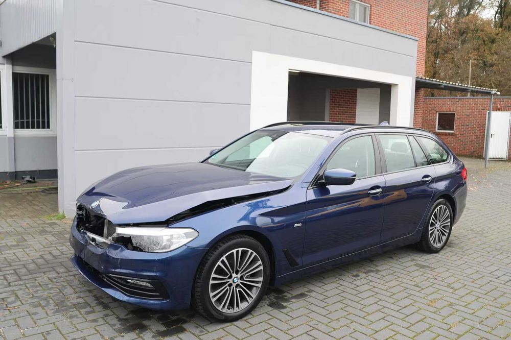 2018 BMW 520d Sport Line Break Automatic AVARIAT