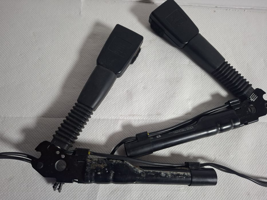 Set Pretensionere Centuri Fata (Tecute) BMW F20 F22 F30 F31 F32 F36 Originale