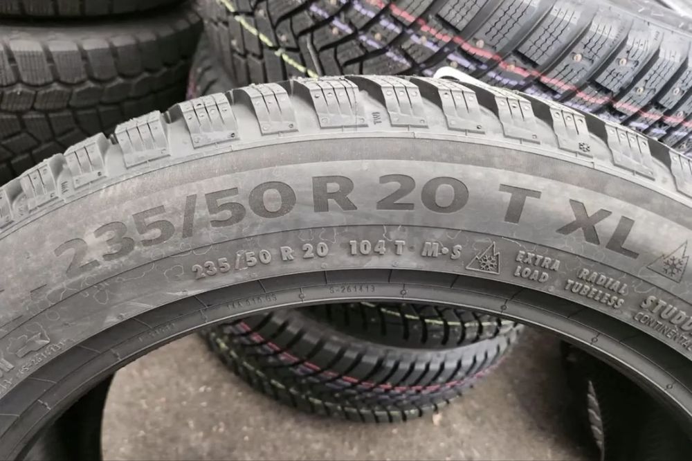 Зимние шины шипы Continental Ice Contact