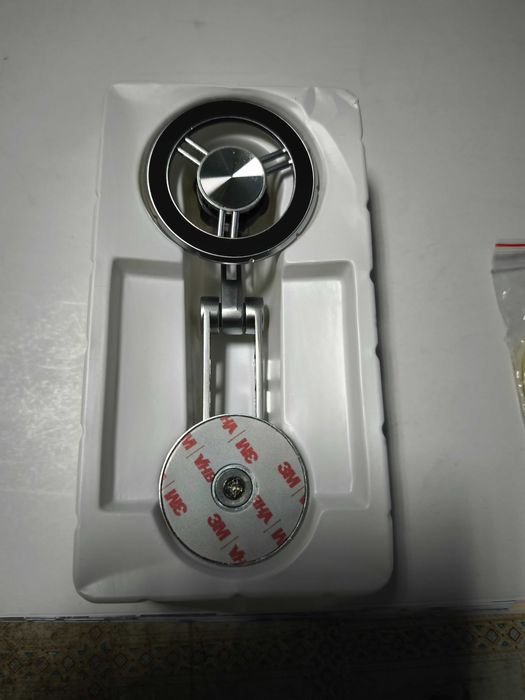 Suport telefon magnetic pt. bord