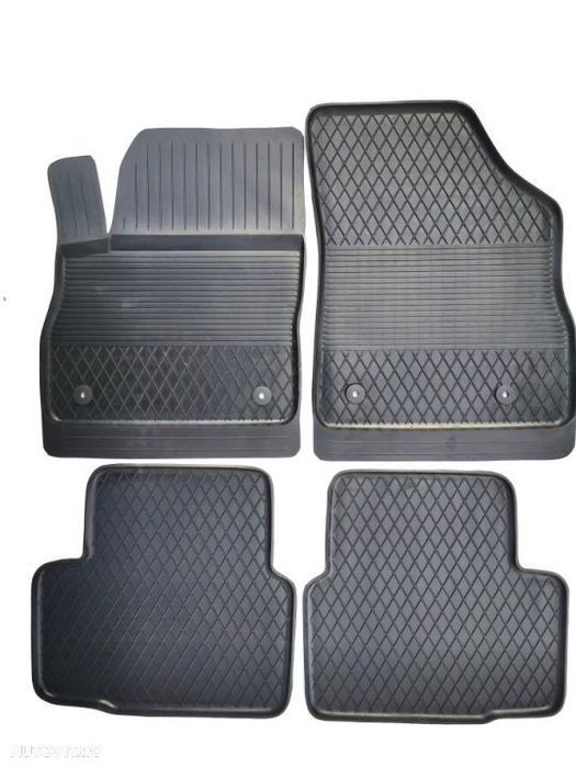 Covorase cauciuc tip tavita  Astra K 2015-2022 cu clipsuri de prindere