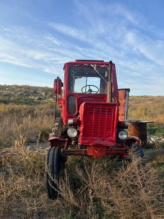 Трактор в комплекте  Т 25