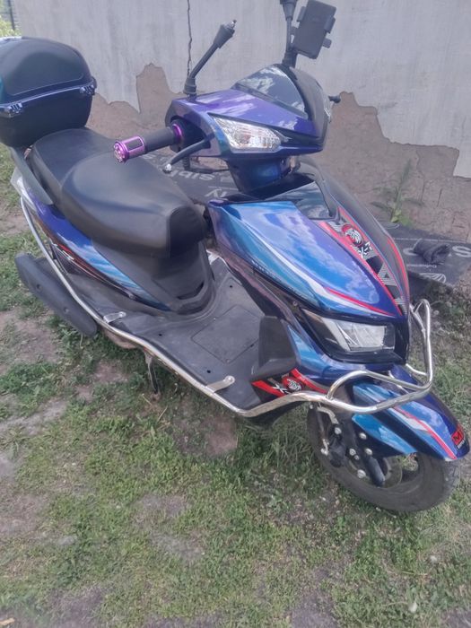 Продаётся мопед м6