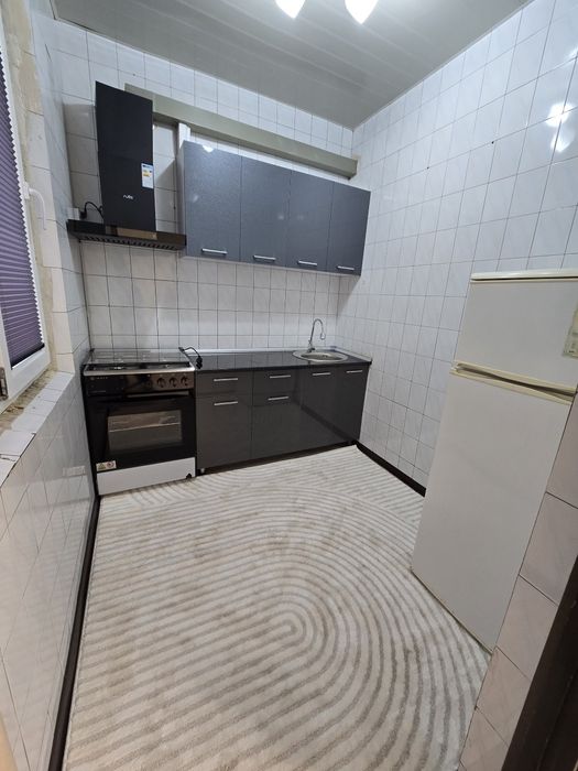 Продаются 1 ком квартира Чиланзар 3 квартал Ориентир 163 школа