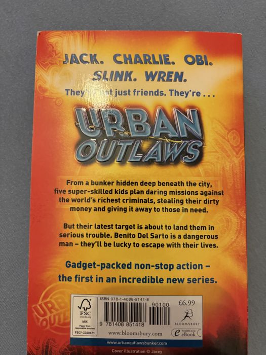 Urban Outlaws книга на англ. език