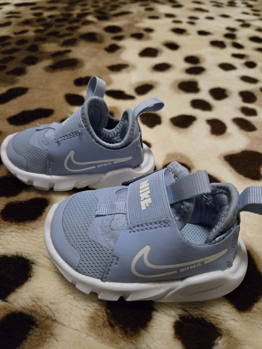 ,Маратонки на Nike