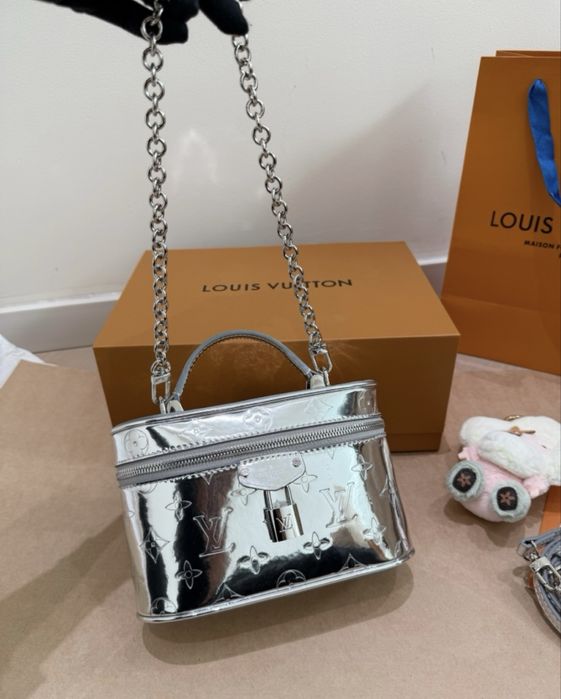 Geanta Louis Vuitton