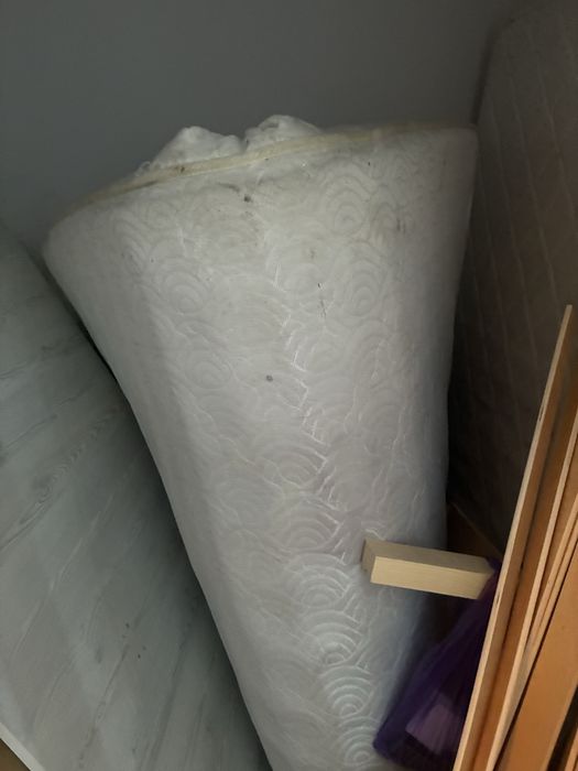 матрас в хорошем состоянии