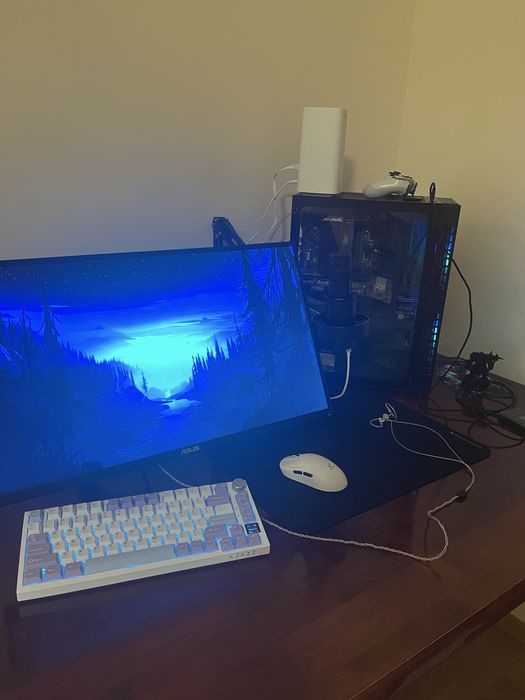 Продам наушники и микрофон