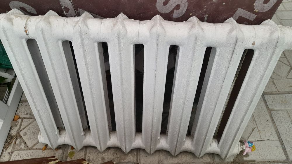 Продам чугунные батареи 850 тг