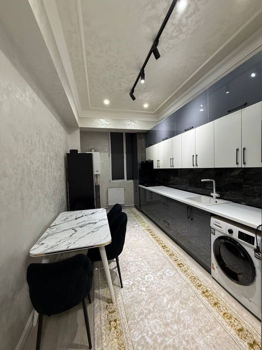 Юнусабад 2комнатная квартира продаётся!