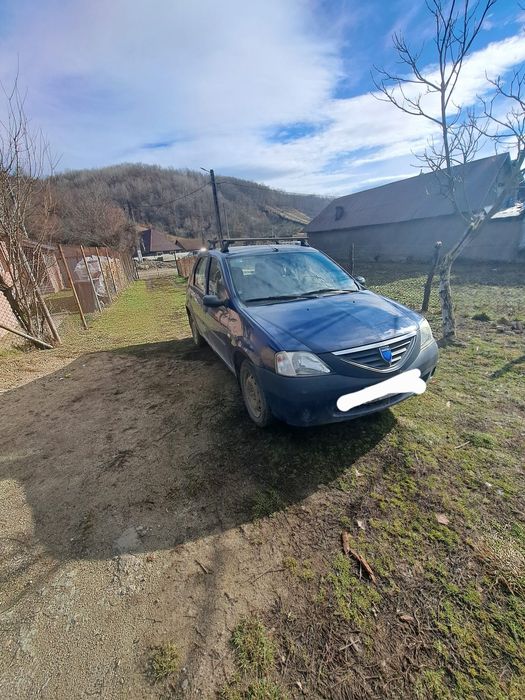 Vând Logan 1.4 mpi