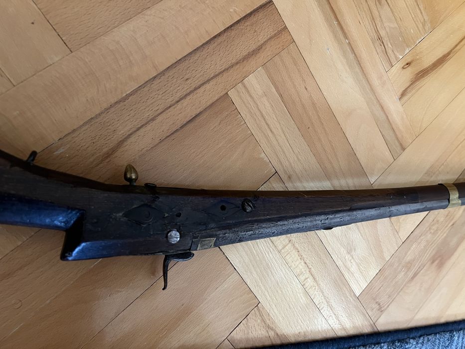 Антентична бойлия