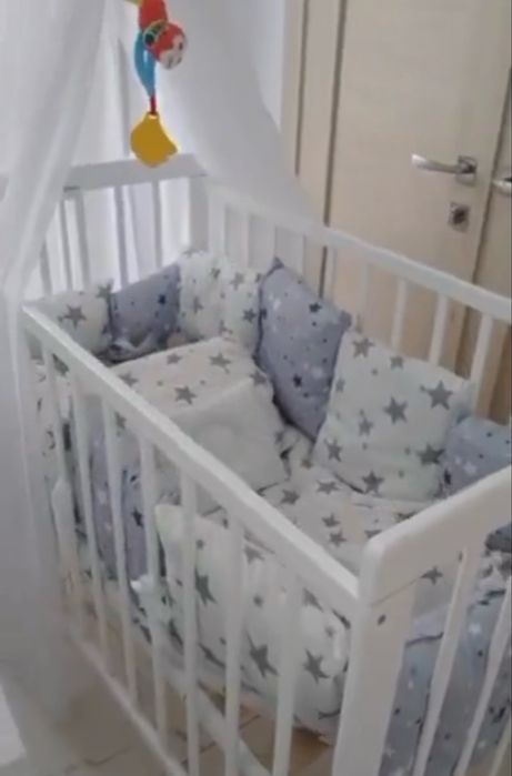 Продам детский кровать с матрасом