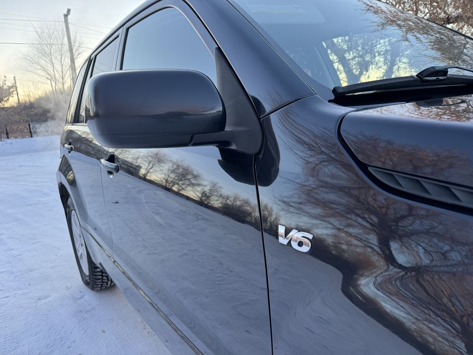 Продам внедорожник