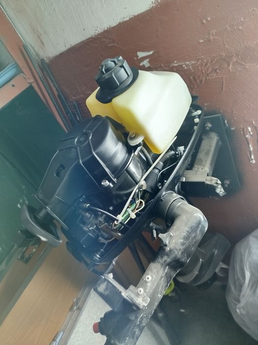 Продам лодку рыбатскую