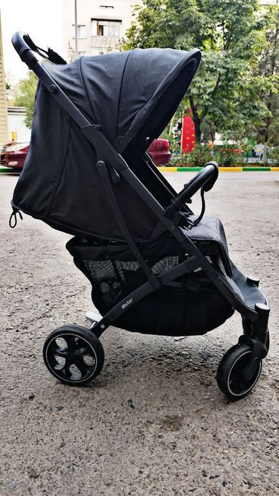 Коляска темно серая