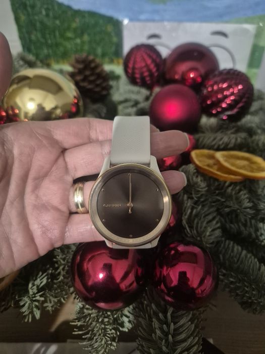 Vând Ceas Garmin  Vivomove Trend Damă