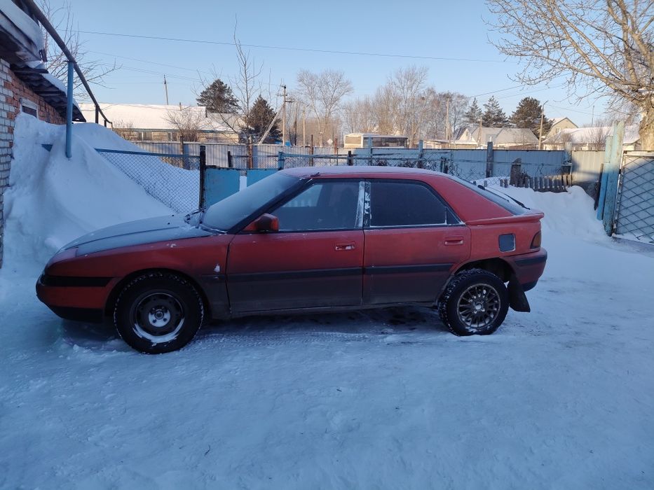 Продам Мазду 323