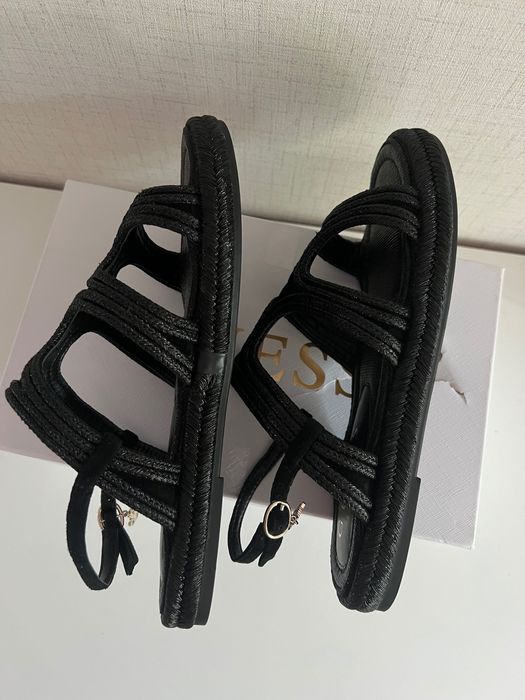 Дамски сандали GUESS 'KALORE' в Черно, 39 номер