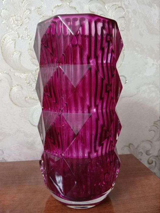 Вазы "Богемия". См. фото