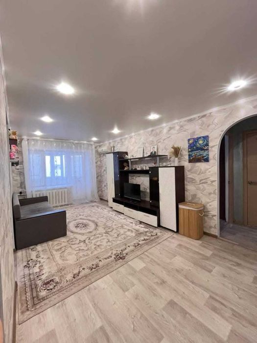 3 ком квартира на филормонии