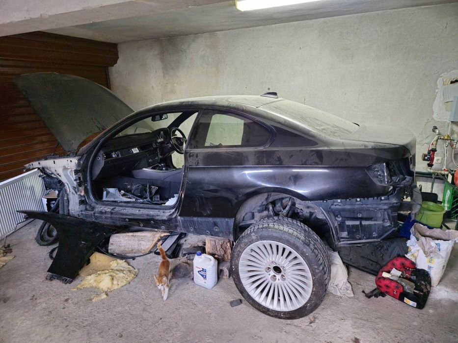 BMW Е92 2008 coupe / на части / за проект