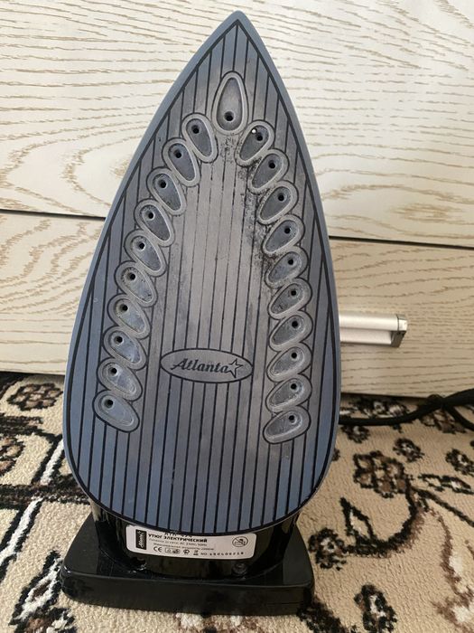 Утюг 2 продаю