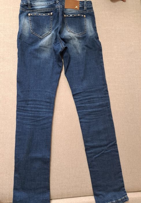 Джинсы несколько моделей