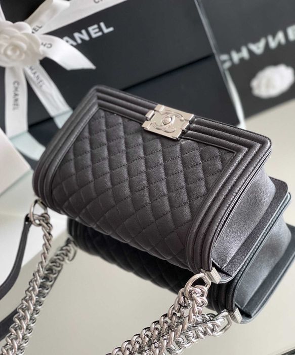 Geanta Chanel Boy 25cm silver, Premium