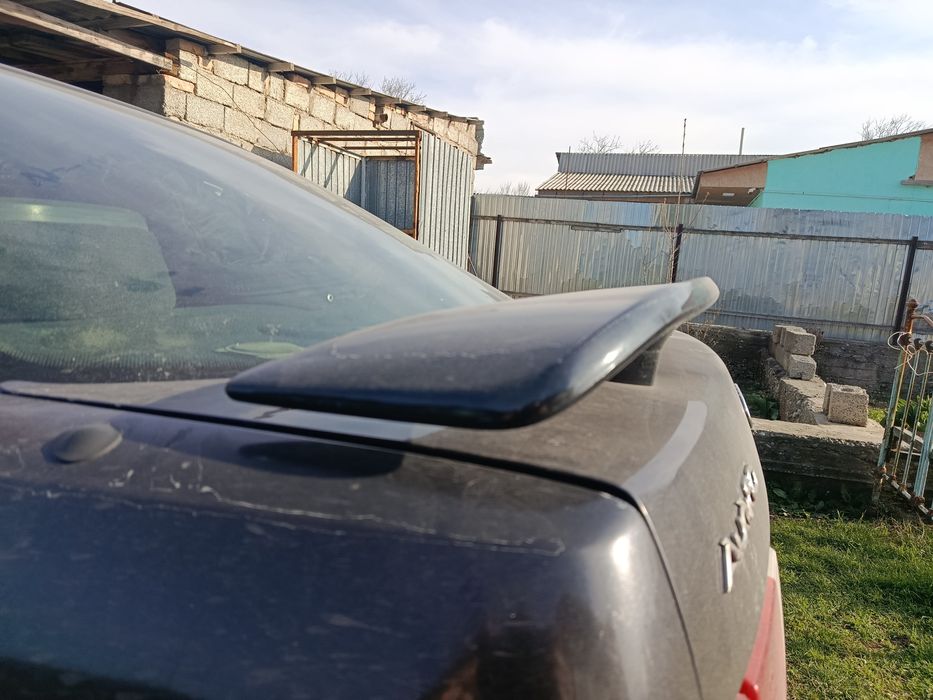 Ауди 80 б3 спойлер