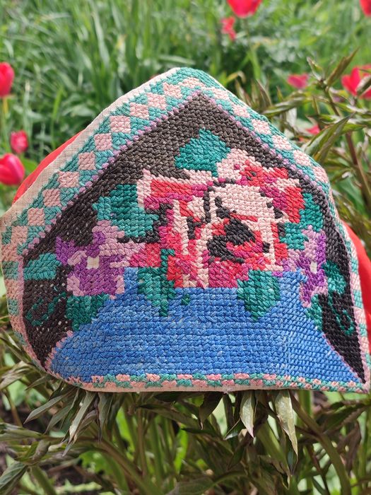 Кокошник вышитый