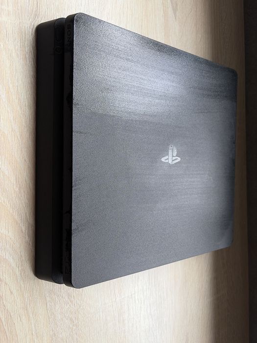 Ps4 slim  продам