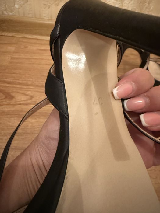 Босоножки натуральная кожа