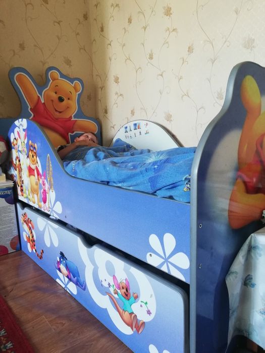 Кроватка детская