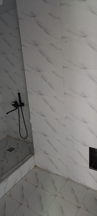 Срочно Квартира новая 2х ком 51квм 6этаж 7этажного дома