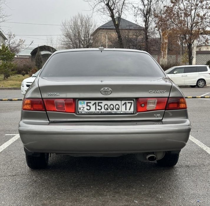 Toyota camry 25 2001 год