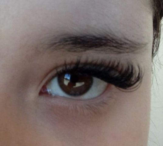 Наращивание ресниц 5000 тенге