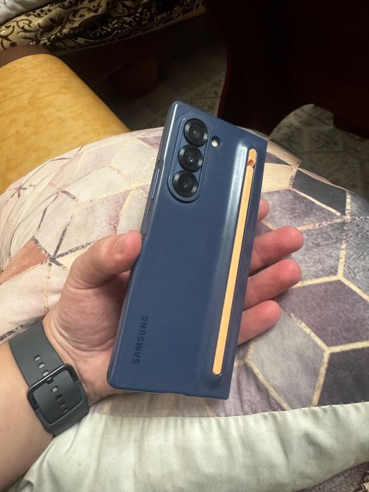 Продам Samsung galaxy Fold 6, 512