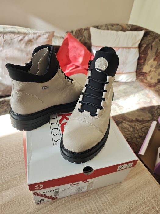 Дамски боти различни видове, размер 41 и 42