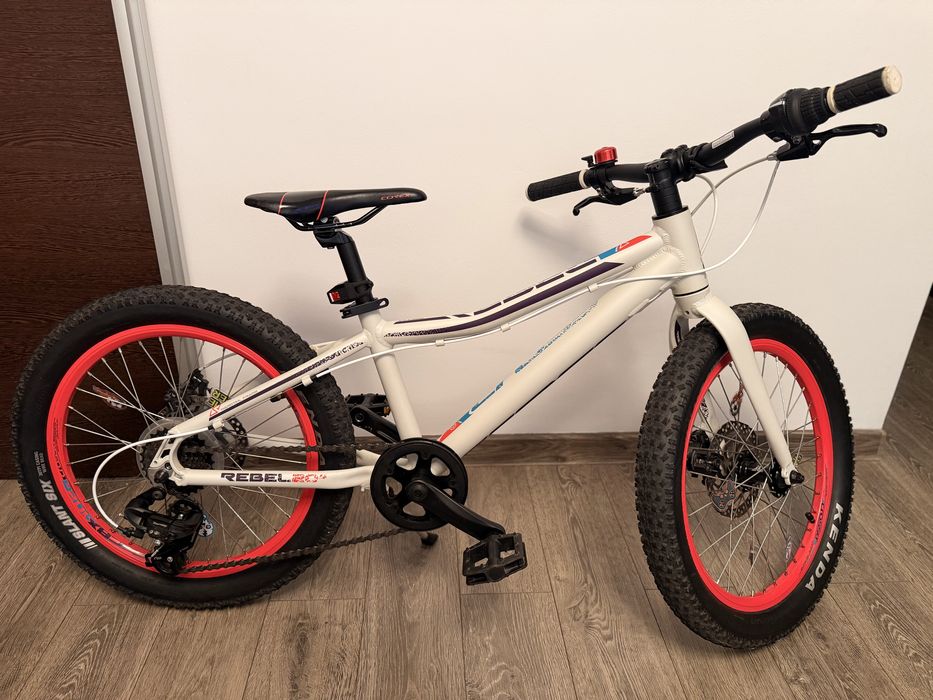 Bicicleta Cross Rebel 20”