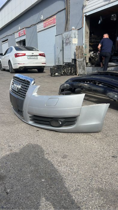 Бампер передний Audi C 6