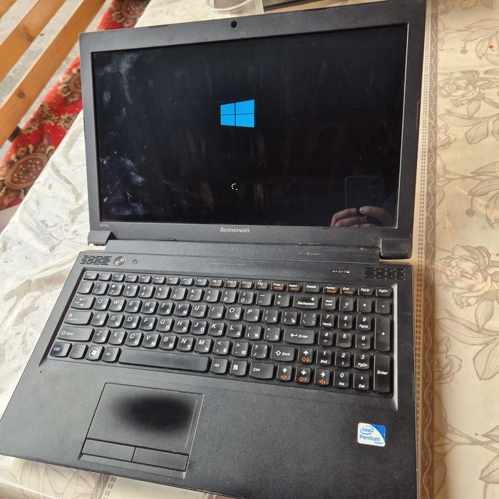 Ноутбук сотилади lenovo B570e