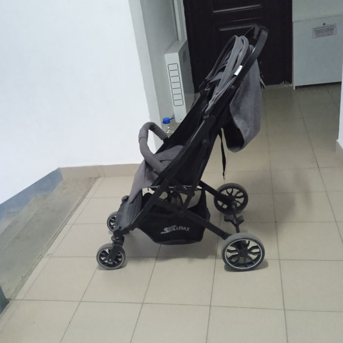 Продам детскую коляску