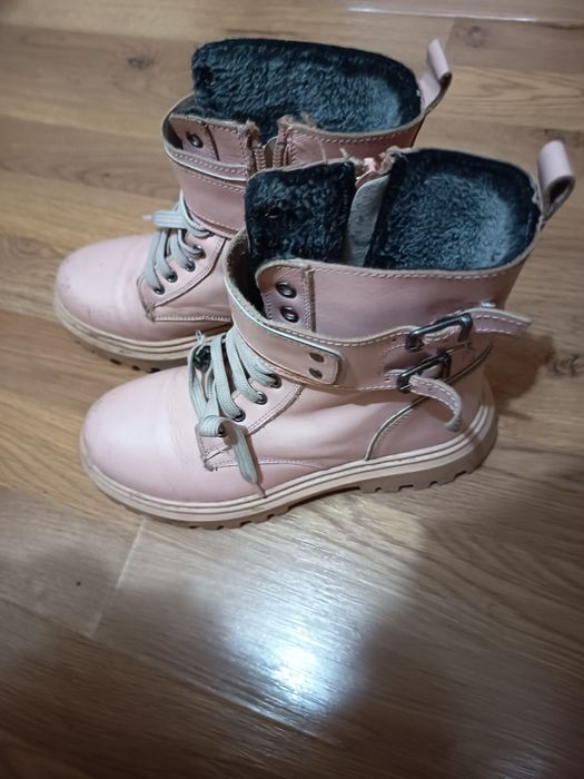 Хубави зимни боти