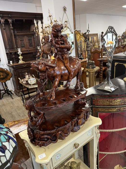 Statuetă veche din lemn masiv sculptata manual – Tematică Asiatică