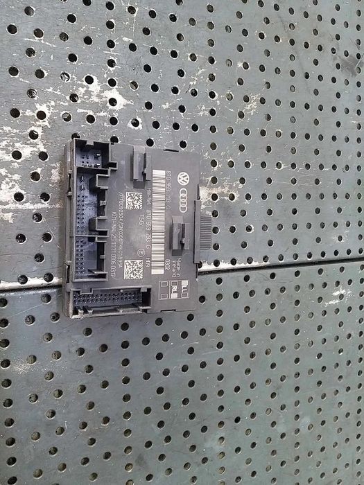 Modul usa stanga fata audi a4 b8 8k 8t0959793g