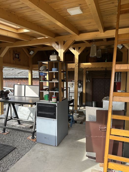 Vănd casă cu 2 camere