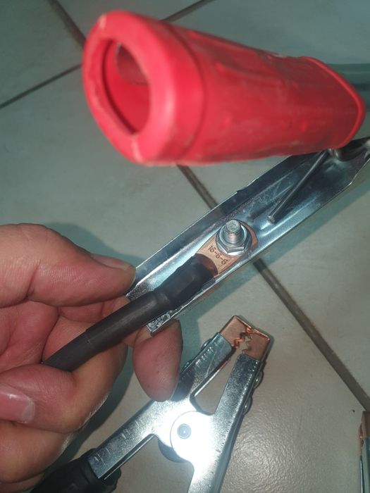 Провода пусковые.