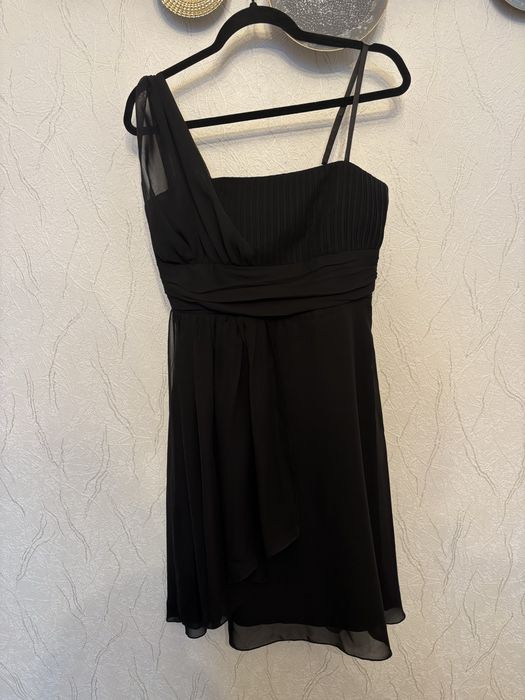 Rochie eleganta neagra marimea42